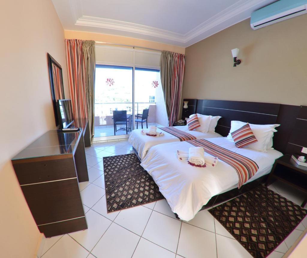 Hotel Al Akha Sidi Harazem Extérieur photo