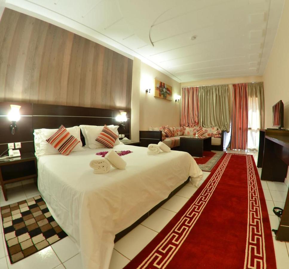 Hotel Al Akha Sidi Harazem Extérieur photo